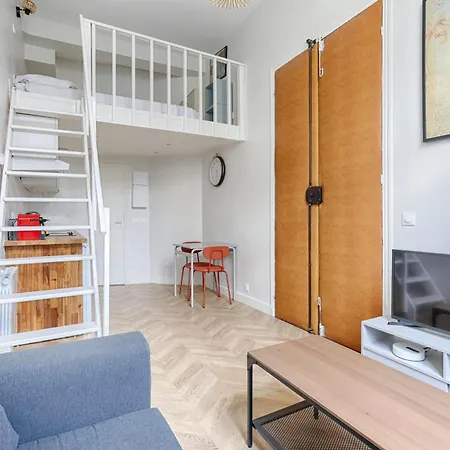 Loft De Charme An Coeur Des Batignolles *