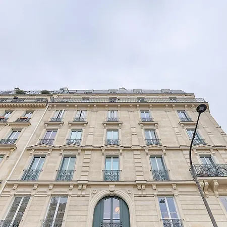 Loft De Charme An Coeur Des Batignolles